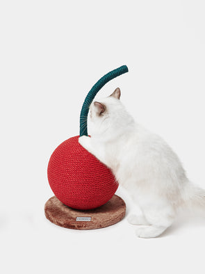 كرة خدش القطط بتصميم الكرز
