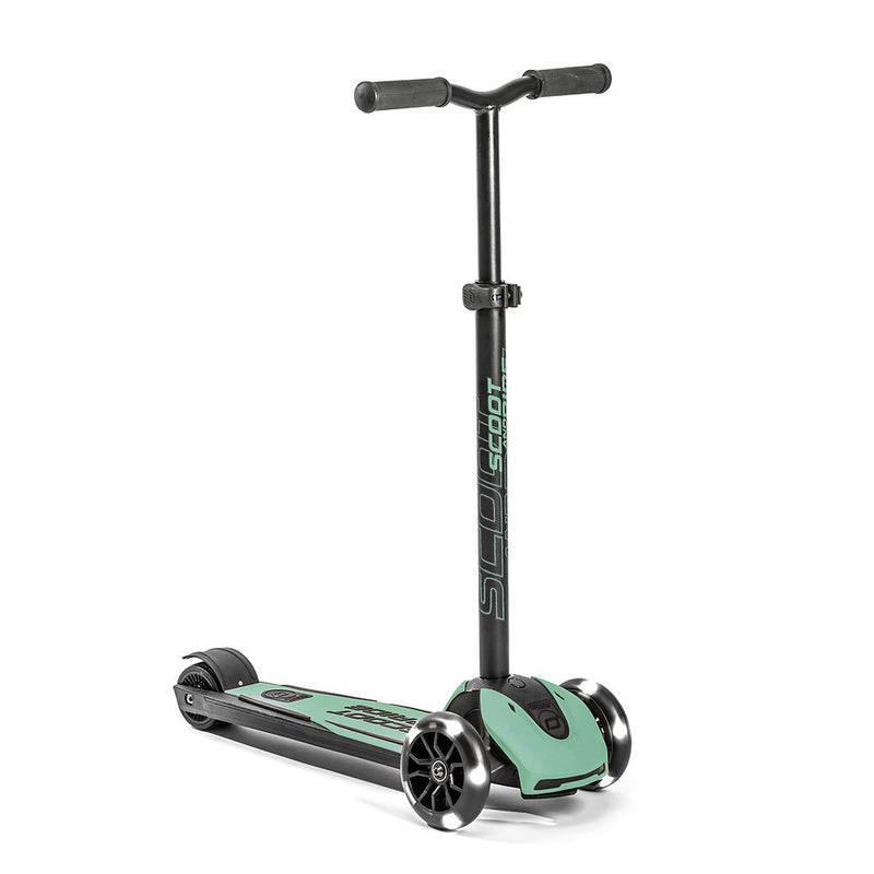 Scoot & Ride Highwaykick 5 LED - Forest