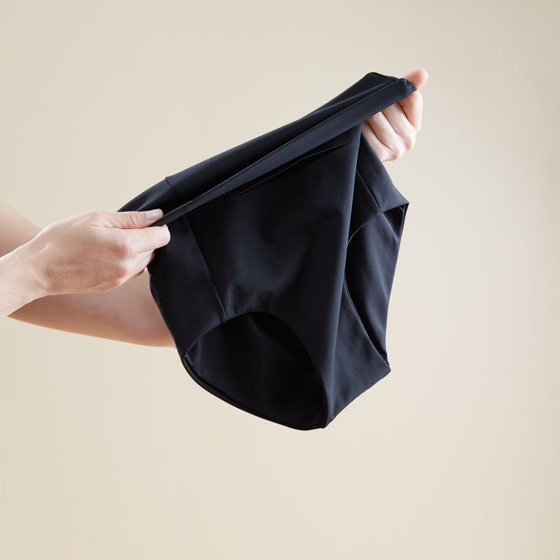 BareMum Postpartum  Briefs - 1 pc (M)