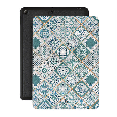 Tropical Oasis iPad Case (10.2-12.9 series)