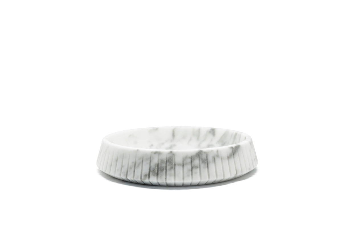 Striped Centrepiece in White Carrara Marble