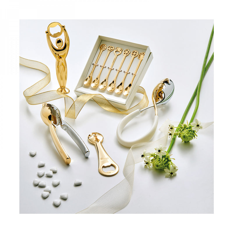 Elegant Kiss Salad Tongs with cutlery set and flowers in a white background- White/Gold color - By Casa Bugatti