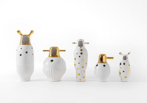 Showtime 10 Vase N°2 - White with Golden Dots